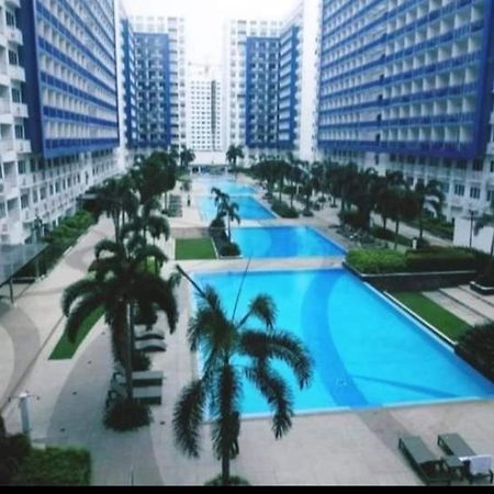 Yhanz Z Sea Residences Pasay Exterior foto